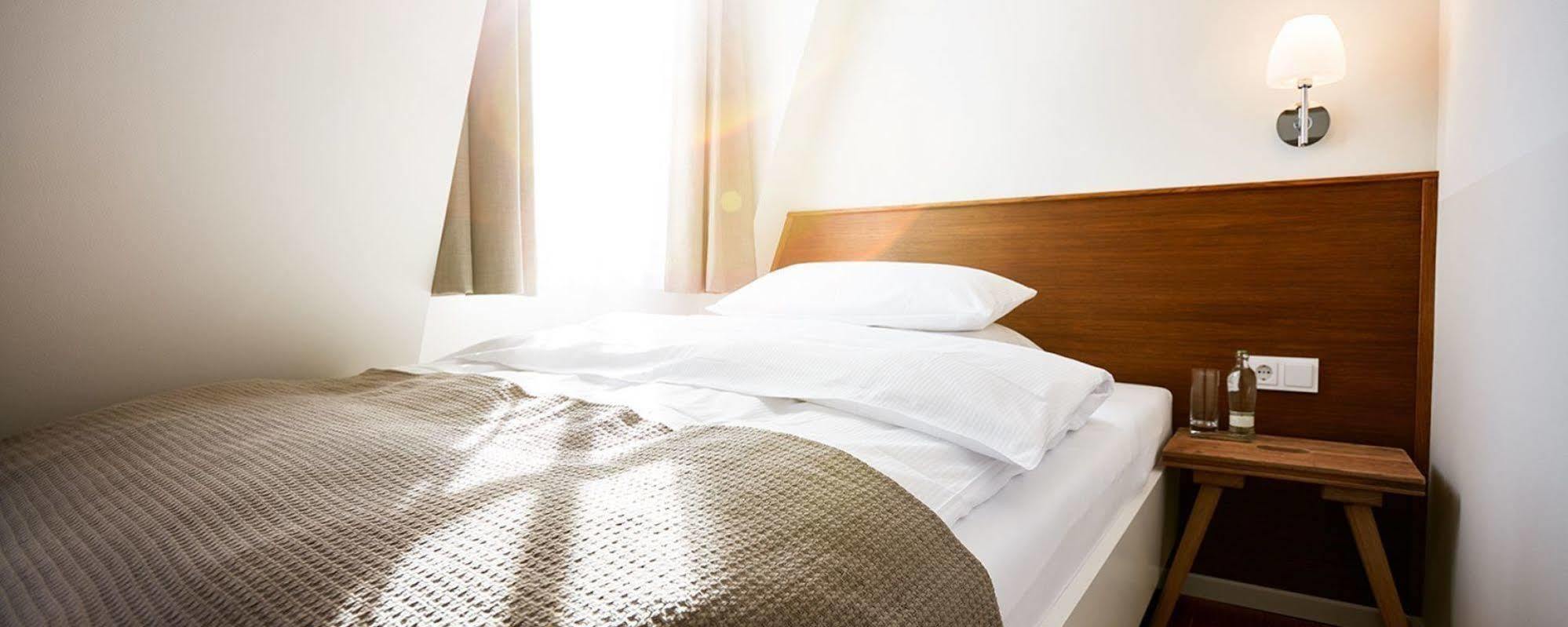 Paulinenhof Hotel Belzig Екстериор снимка
